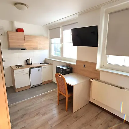 Gruena Monteurwohnungen * شيمنيتز